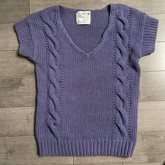 AMERICAN EAGLE OUTFITTERS Mauve Short-Sleeved Sweater. Size Small. - Picture 3 of 9